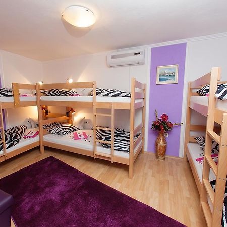 Hostel Mirror Μόσταρ Εξωτερικό φωτογραφία