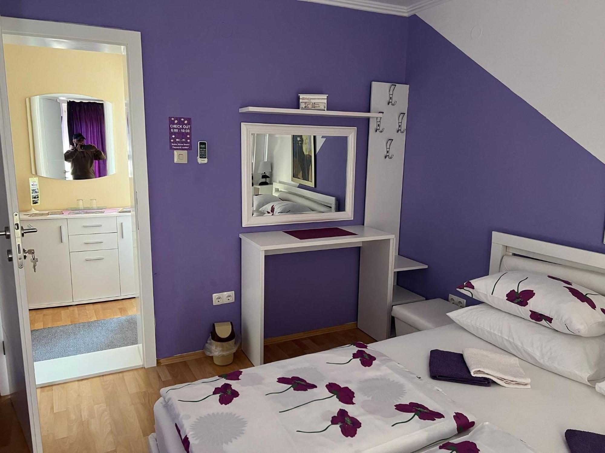 Hostel Mirror Μόσταρ Εξωτερικό φωτογραφία